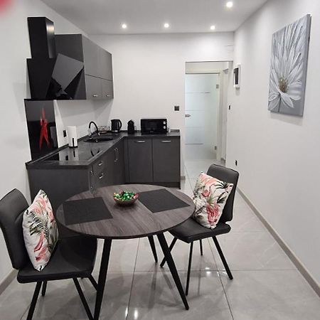 Apartman Julija 1 Rijeka Extérieur photo